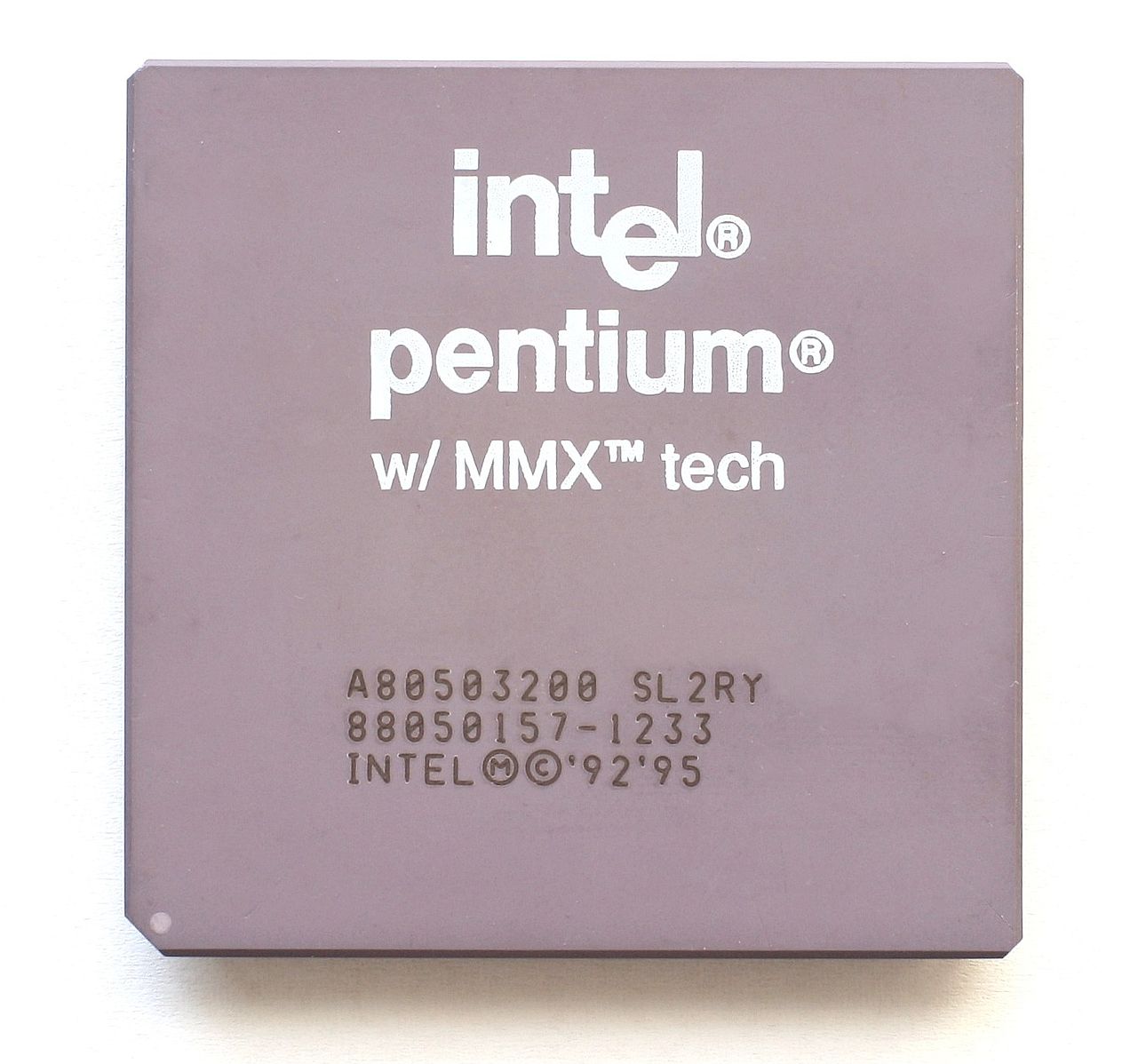 Kupiłem sobie Intel Pentium MMX 200 - retro, ten sprzęt kiedyś rządził
